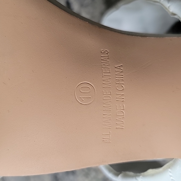 Liliana Heels - Picture 3 of 3